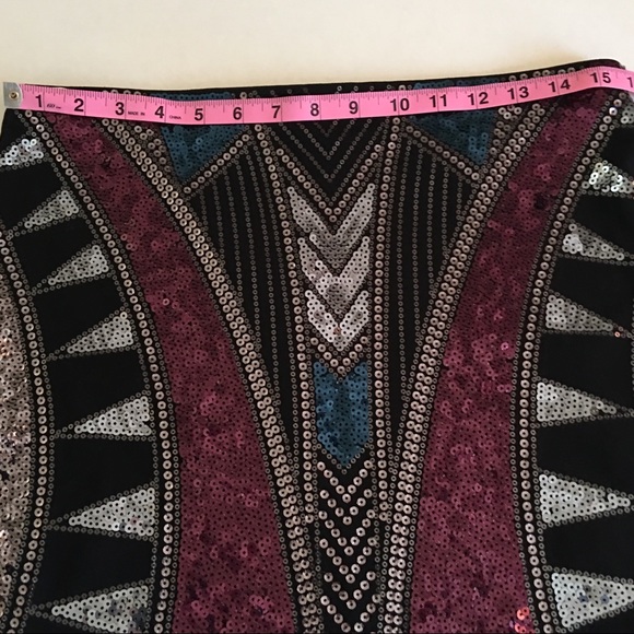 Express Sequin Mini Skirt - Picture 5 of 8
